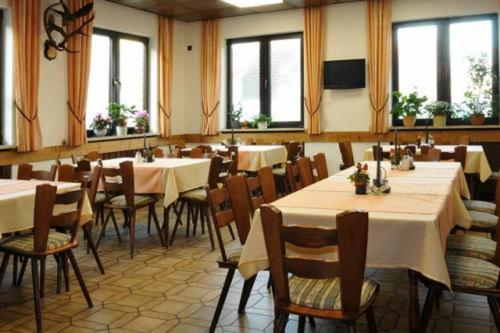 Gasthof Zur Post Höchstadt an der Aisch Екстериор снимка